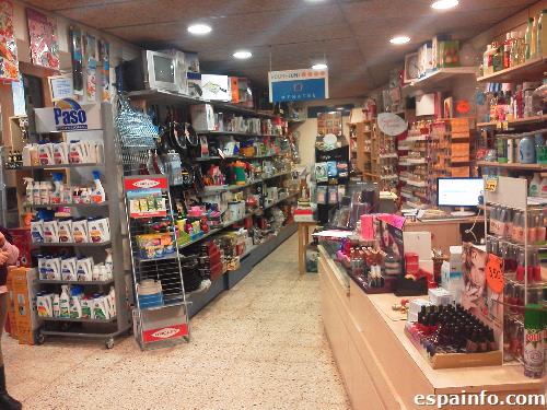 Ferreteria Drogueria Roure Juni a Castellbisbal